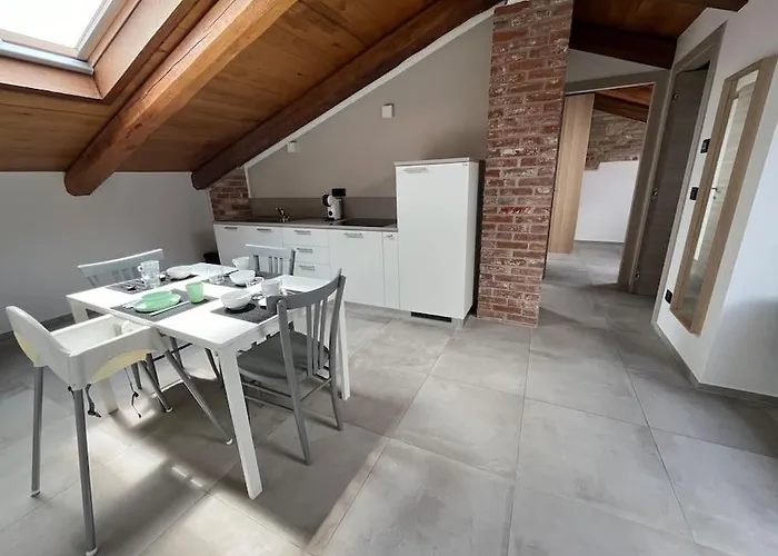 Cascina Luscai - La Mansarda