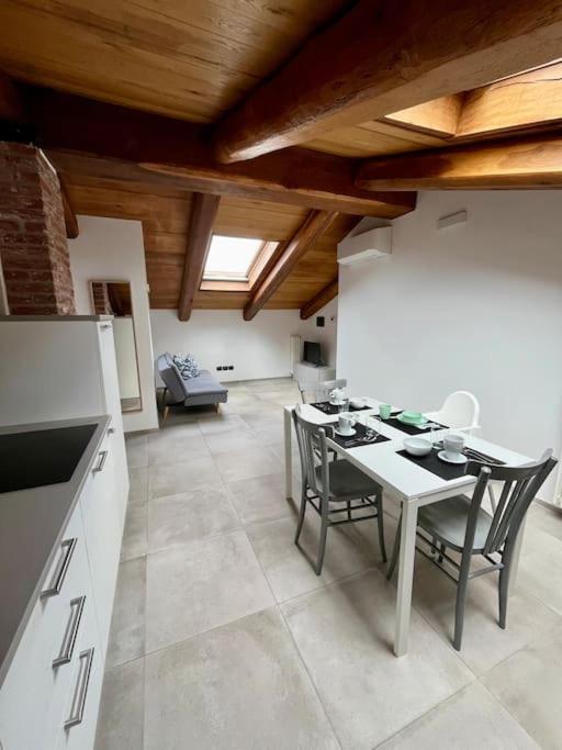 Cascina Luscai - La Mansarda * Novello